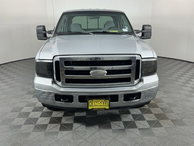 2006 Ford F-250 XLT photo 2