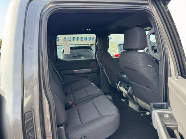 New 2026 Gray Ford XLT image 5