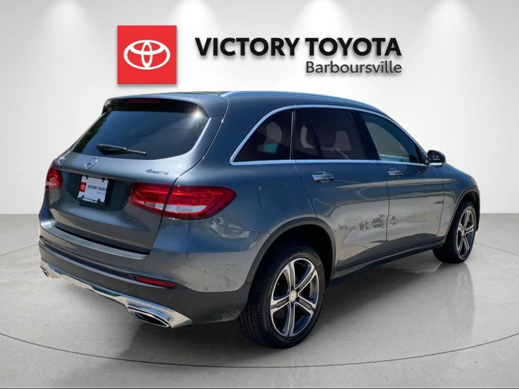 Used 2017 Gray Mercedes-Benz GLC 300 image 7