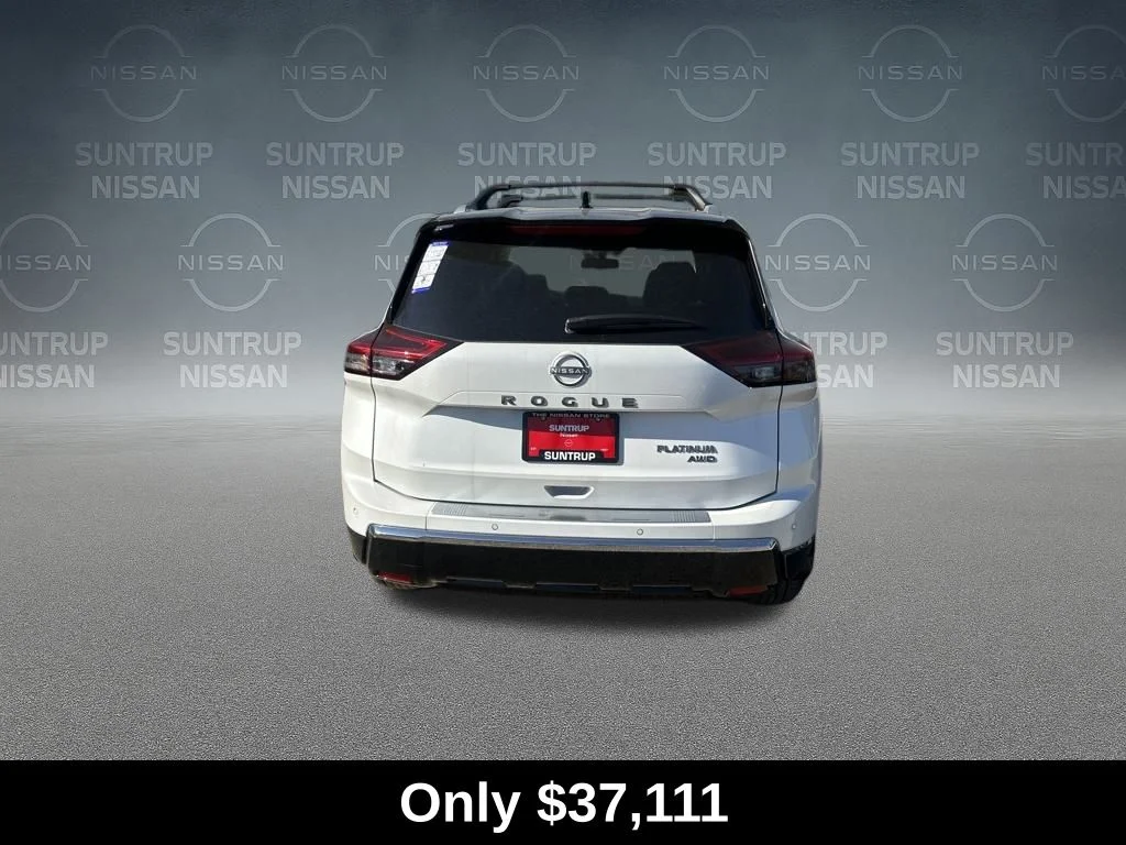 2026 Nissan Rogue Platinum - Photo 4