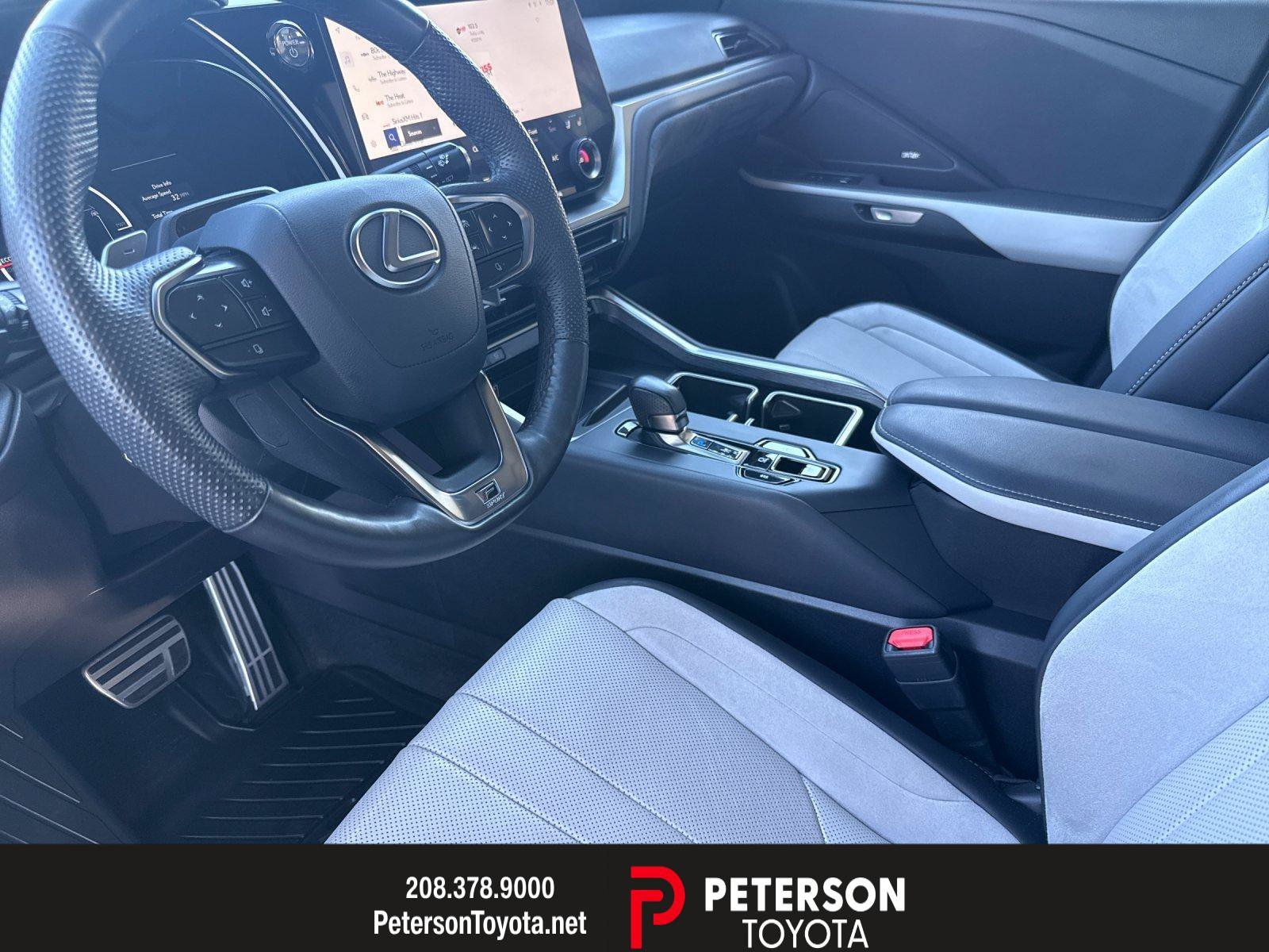 Used 2024  Lexus 500h F SPORT Luxury image 9