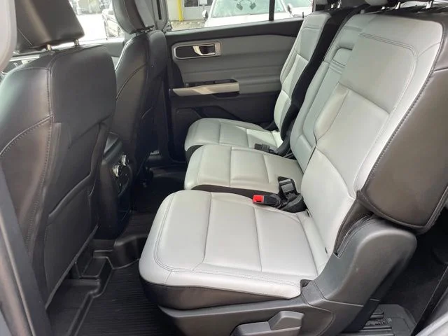 Used 2021 Black Ford XLT image 43