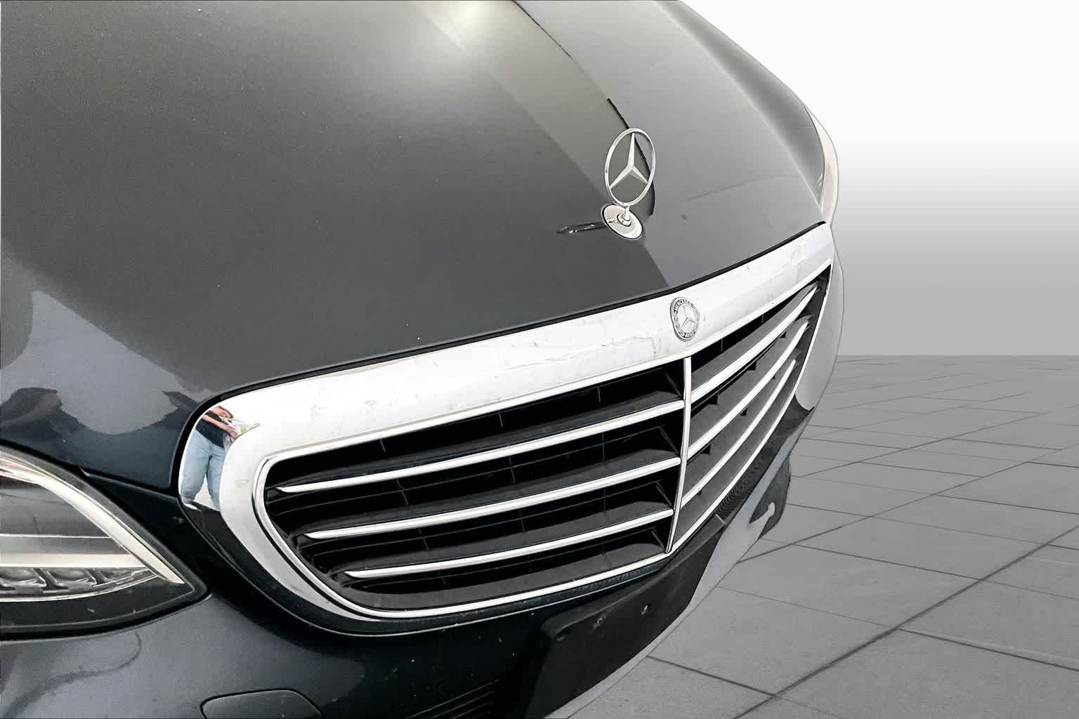 Used 2016 Steel Grey Metallic Mercedes-Benz E 350 Luxury image 29