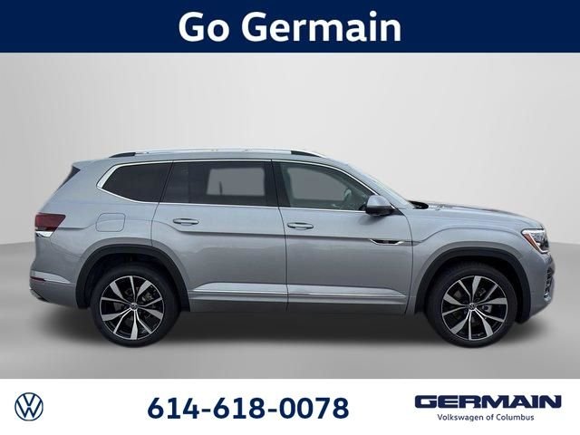 2026 Volkswagen Atlas SEL Premium R-Line photo 4