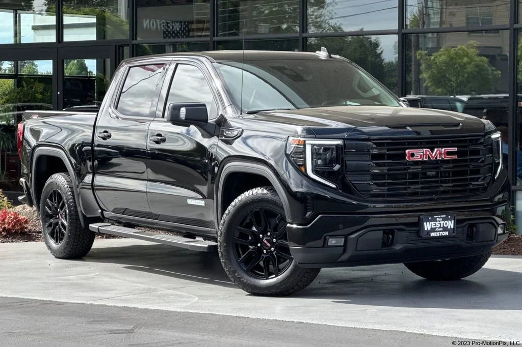 2026 GMC Sierra 4WD Crew Cab Short Box Elevation's photo
