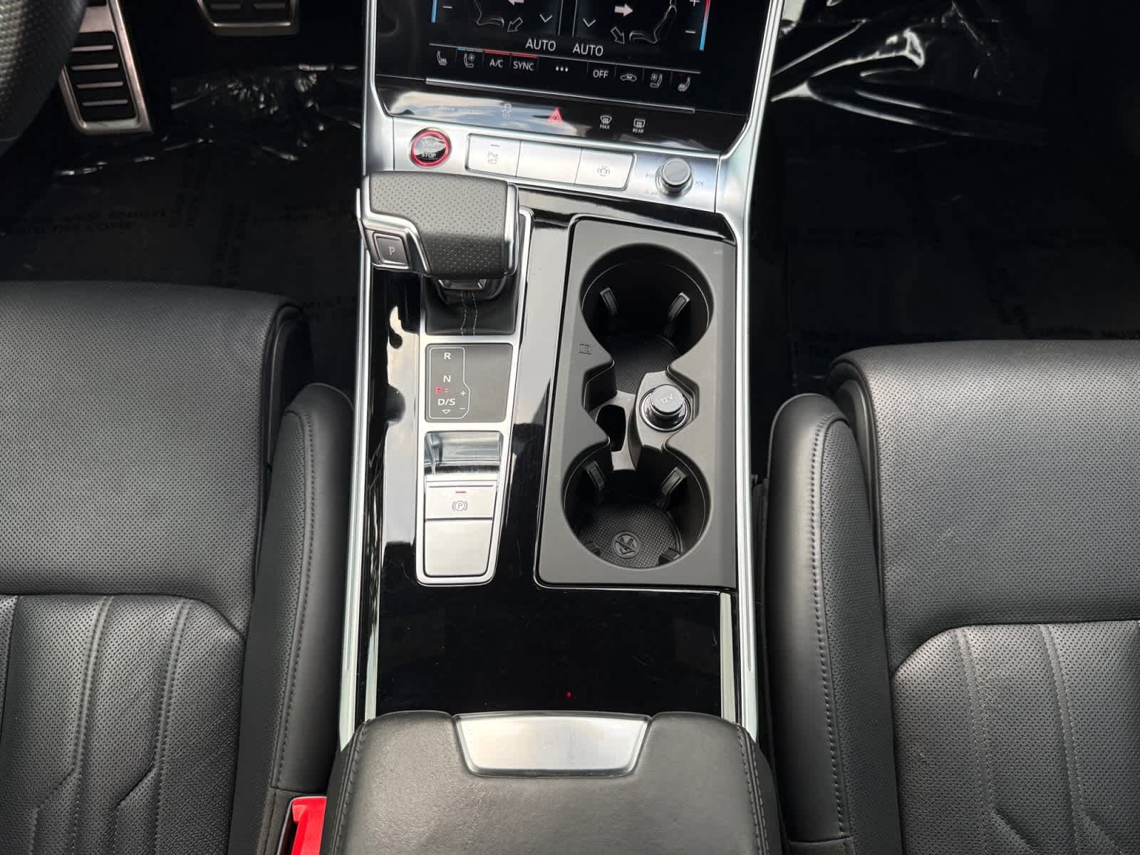 Used 2021 Sebring Black Crystal Effect Audi  image 15