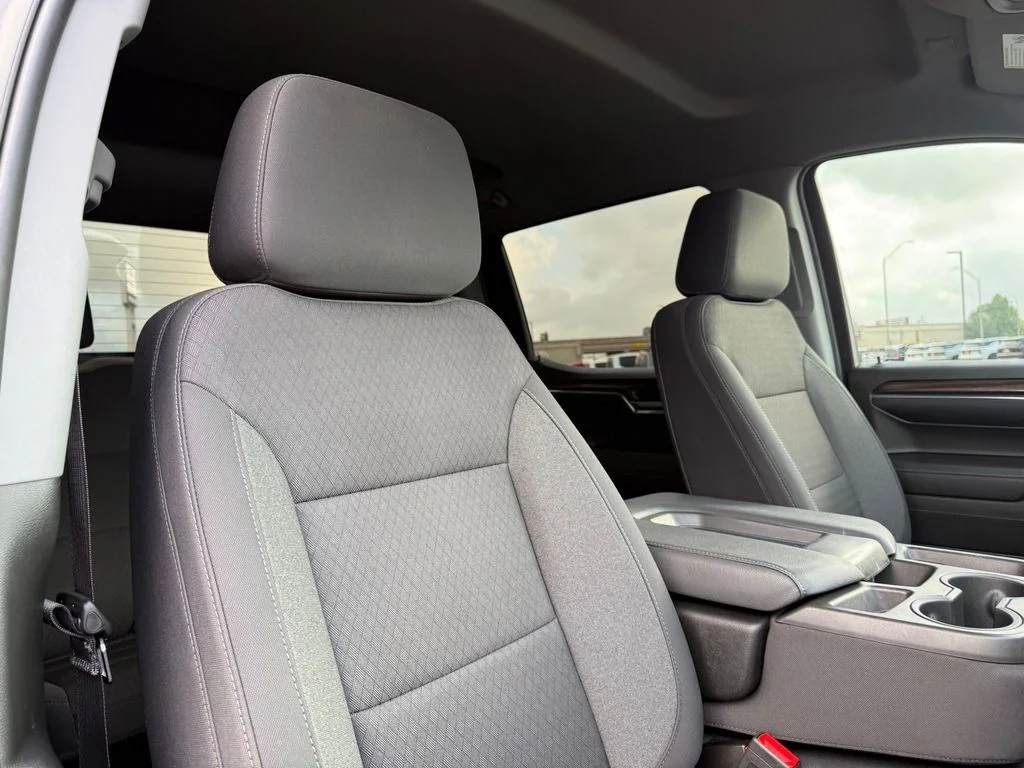 Used 2023 Black Chevrolet RST image 29