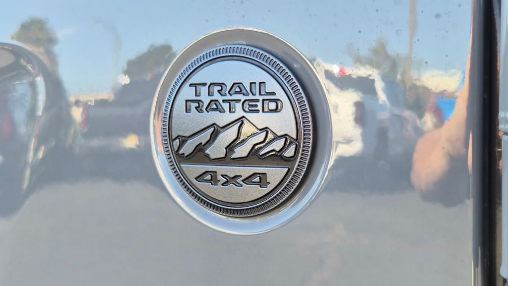 Used 2023 Gray Jeep Sport S image 11