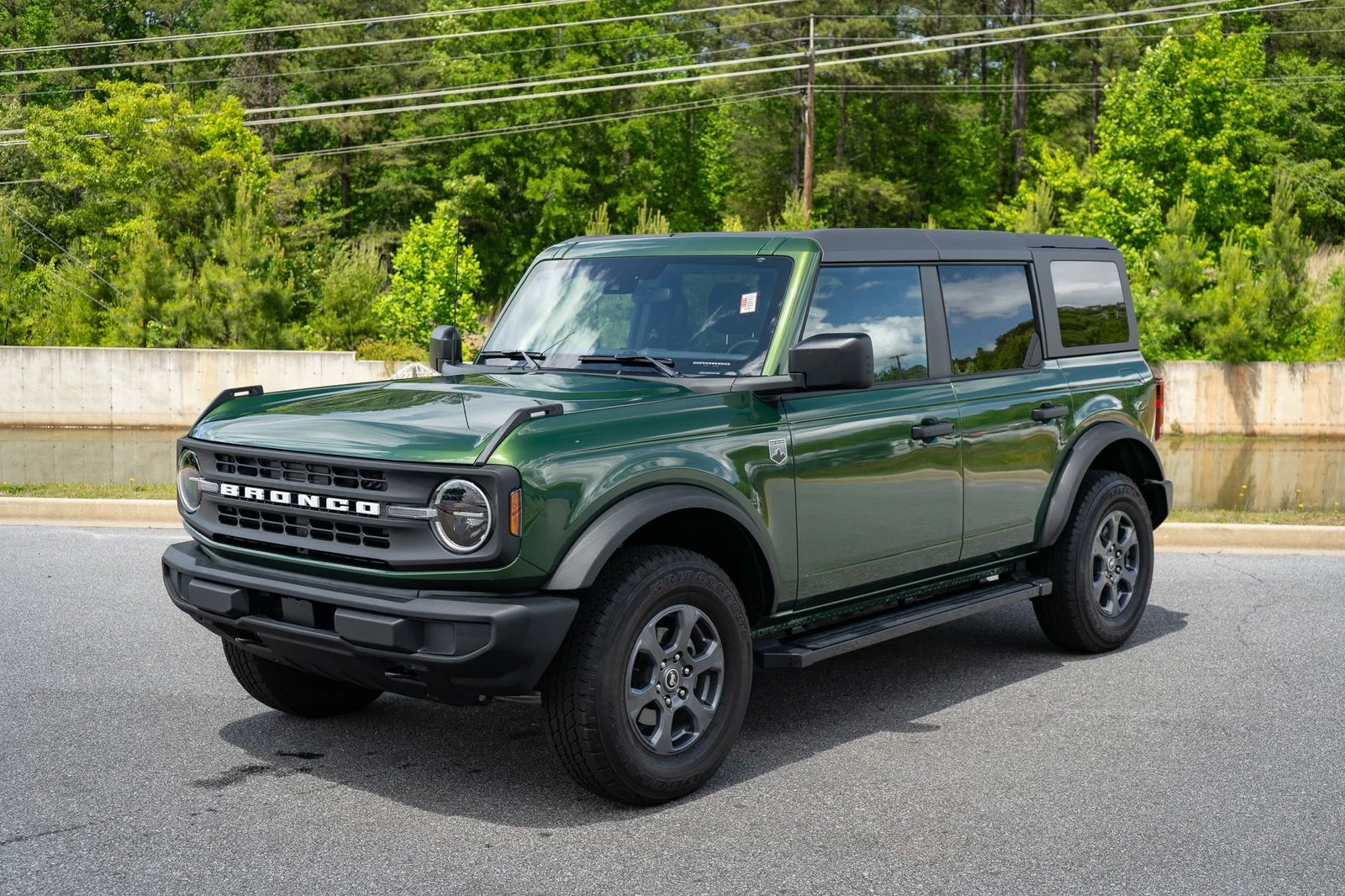 Used 2025 Green Metallic Ford Big Bend image 3