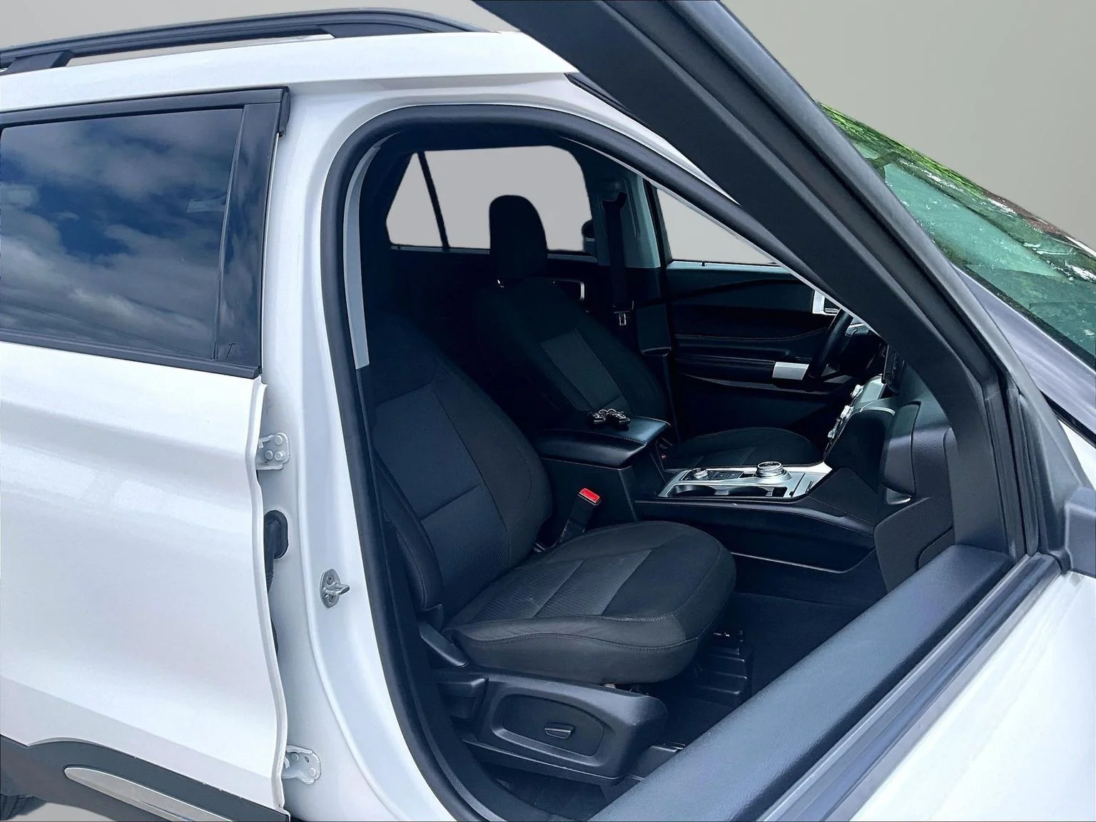 Used 2022 White Ford XLT image 8