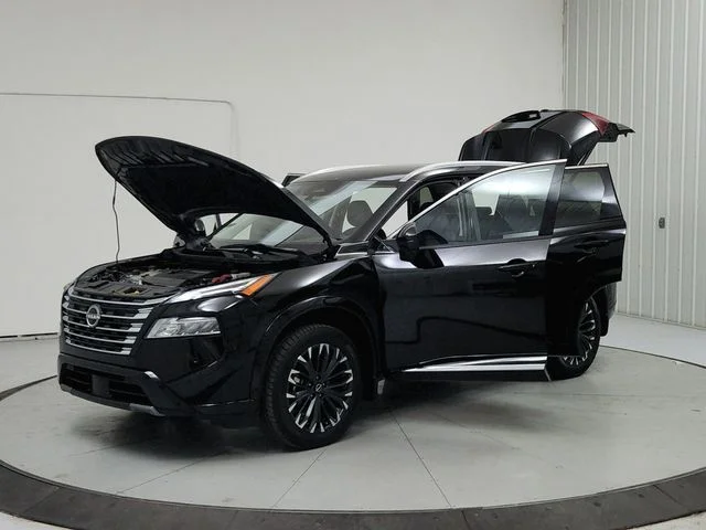 Used 2024 Black Nissan Platinum image 12