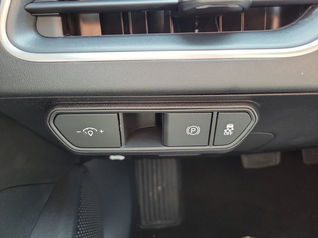 New 2026 Gray Kia LXS image 23