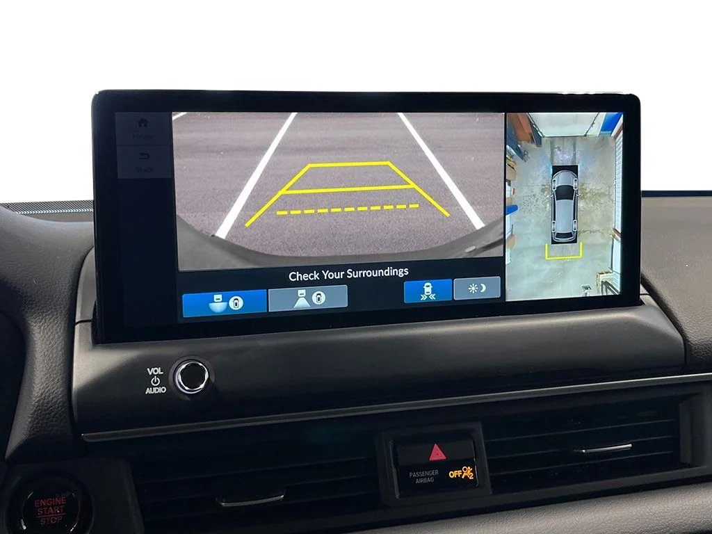 New 2026 Platinum White Pearl Honda Touring image 25