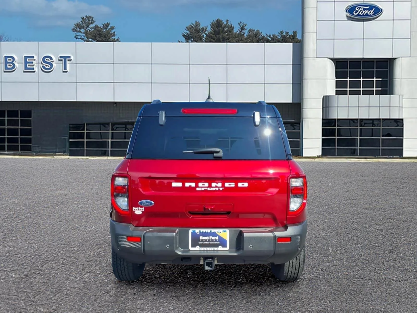 Used 2025 Ruby Red Metallic Tinted Clearcoat Ford Badlands image 5