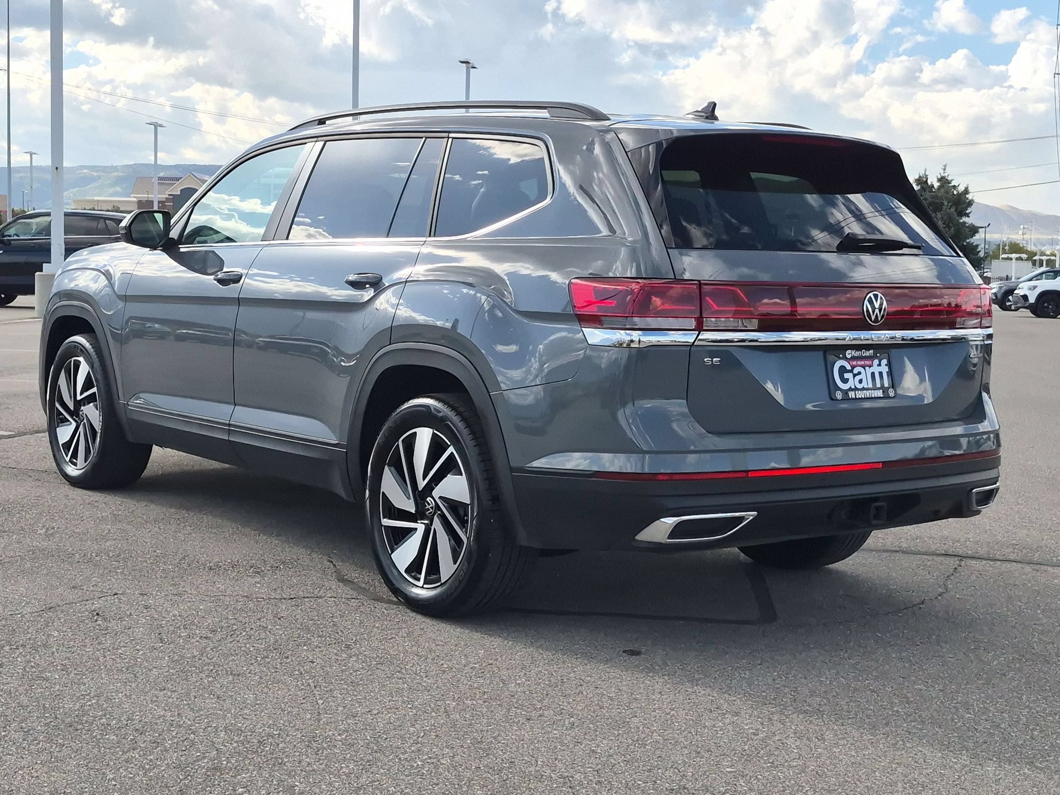 Used 2026 Blue Volkswagen 2.0T SE w/Technology image 5