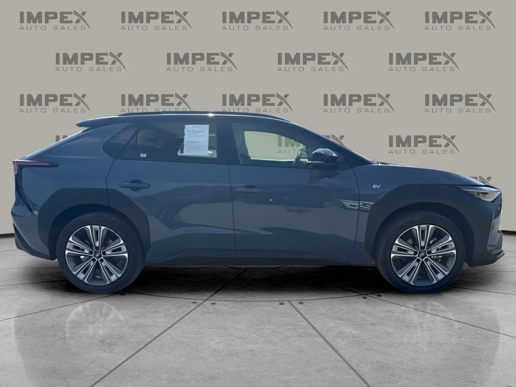 Used 2023 Gray Subaru Touring image 6