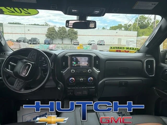 Used 2021 ONYX BLACK GMC AT4 image 21