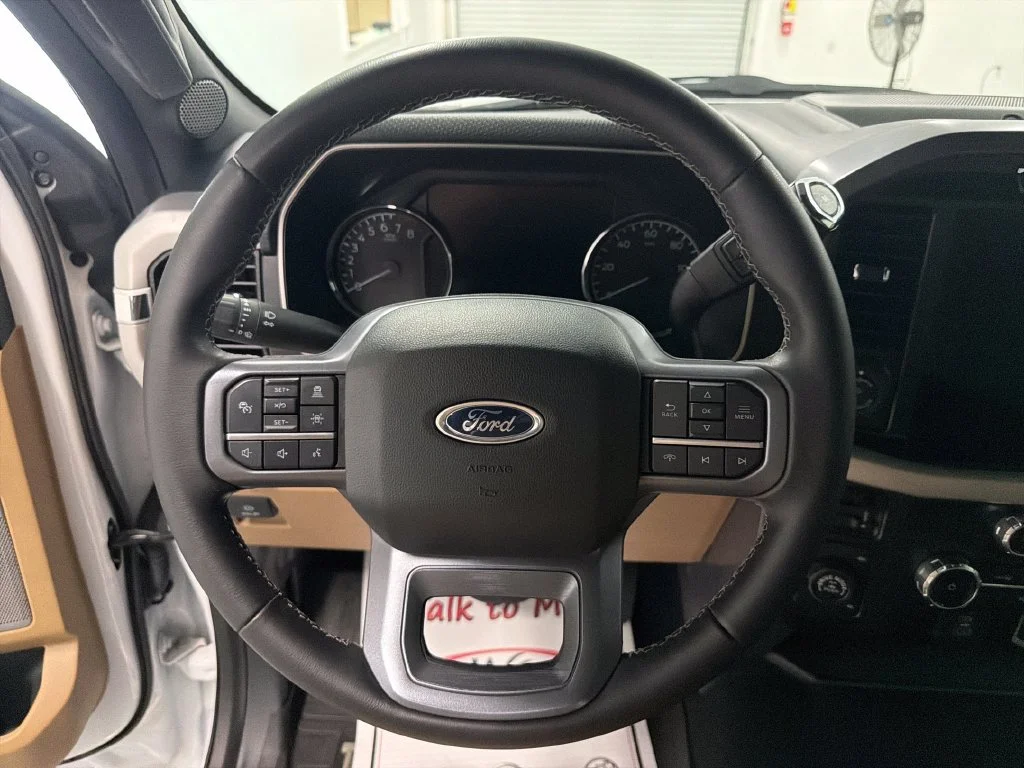 Used 2023 Oxford White Ford XL image 21
