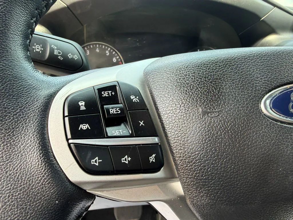 Used 2023 Stone Blue Metallic Ford Limited 4WD image 13