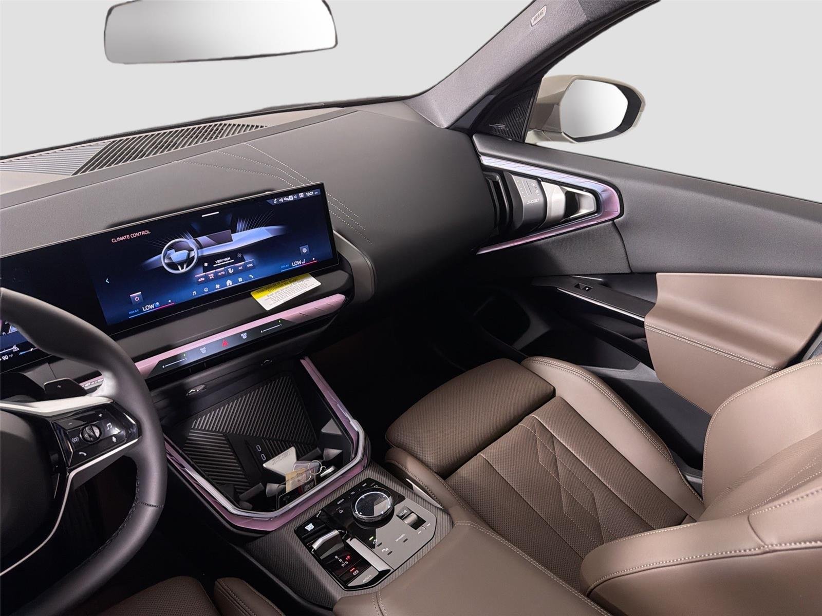 New 2026 Dune Grey Metallic BMW 30 xDrive image 23