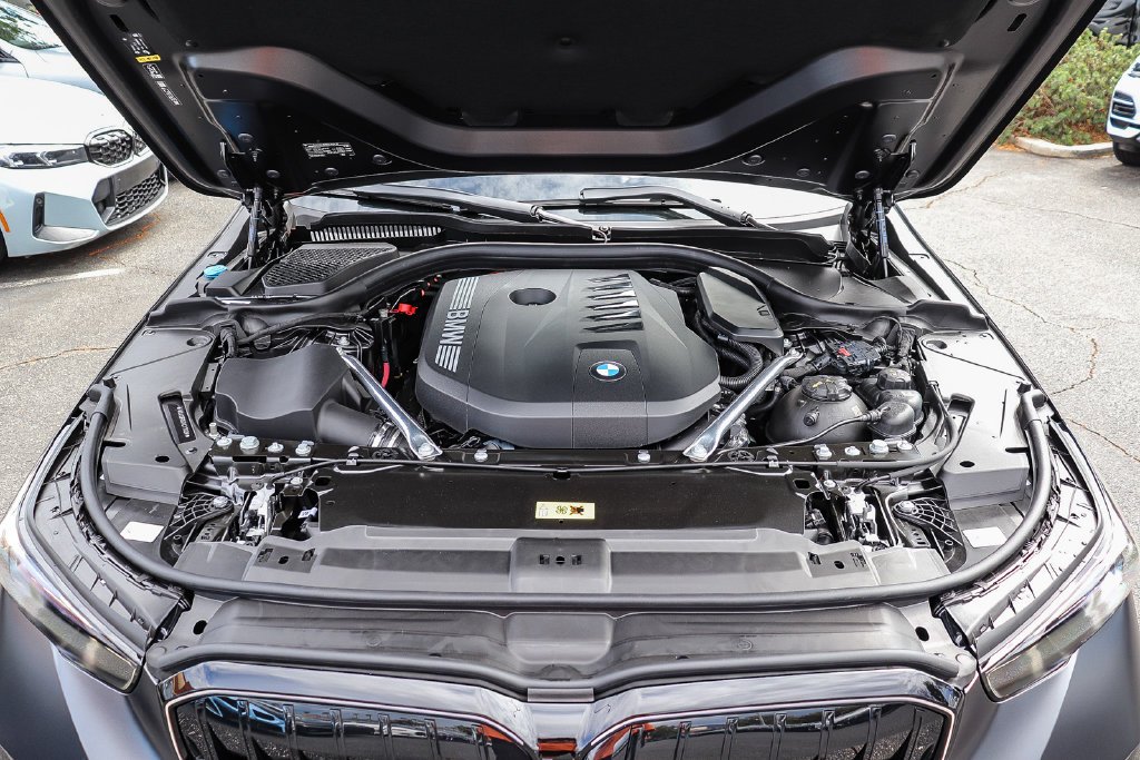New 2027 Frozen Deep Grey BMW 550e xDrive image 26
