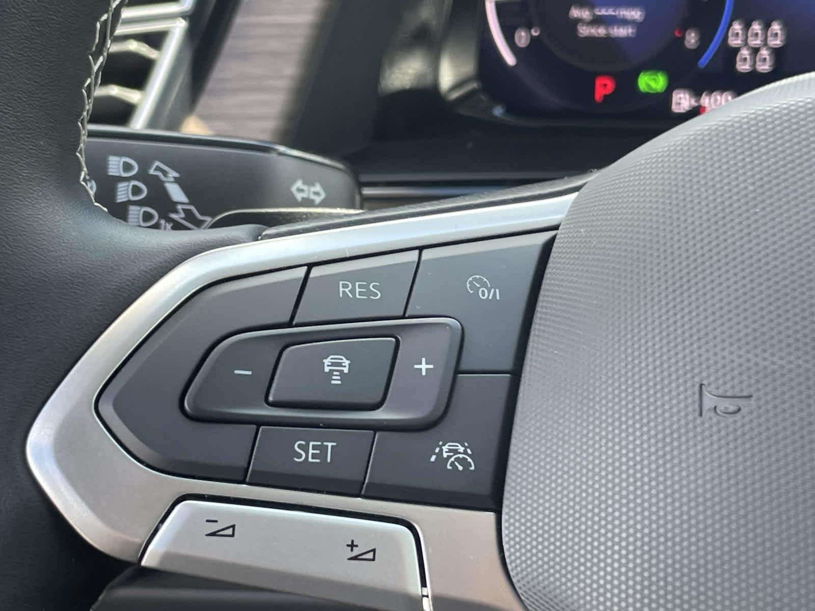New 2026 Pure Gray Volkswagen 2.0T SEL image 29