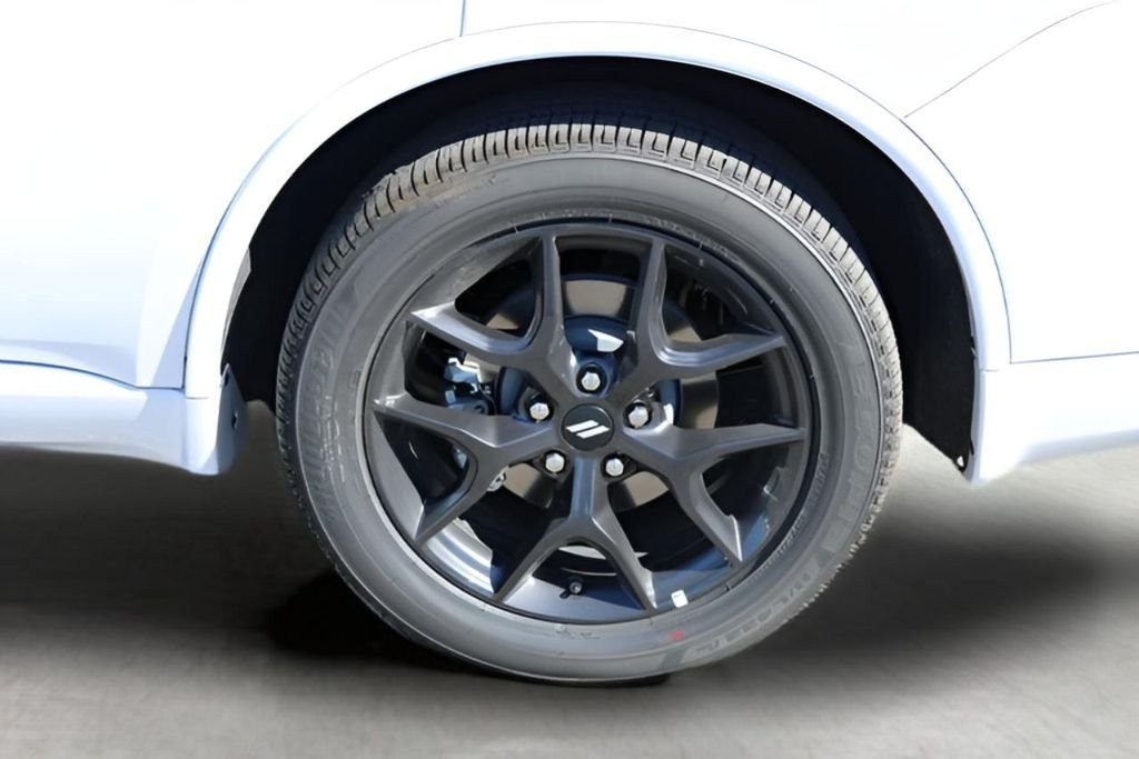 Used 2026 White Dodge GT Plus HEMI V8 image 9