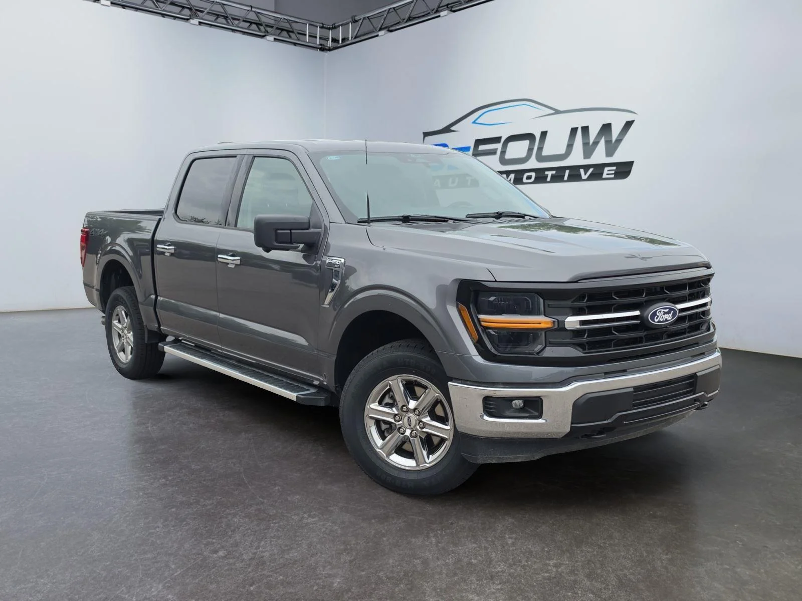Used 2024 Carbonized Gray Ford XLT image 1