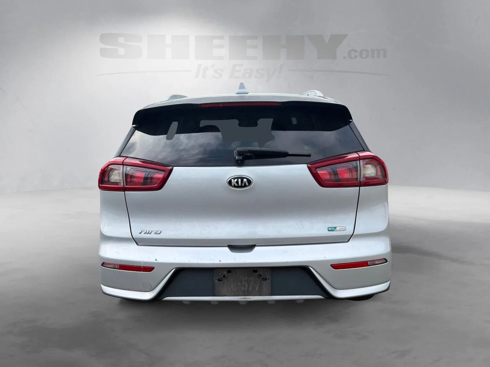 Used 2019 Silky Silver Kia LX image 18