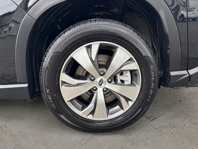 Certified Used 2025 Crystal Black Silica Subaru Premium image 14