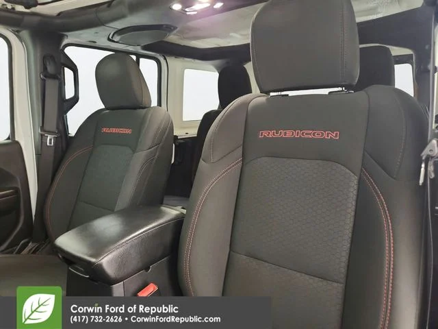Used 2021 Bright White Clearcoat Jeep Unlimited Rubicon image 10