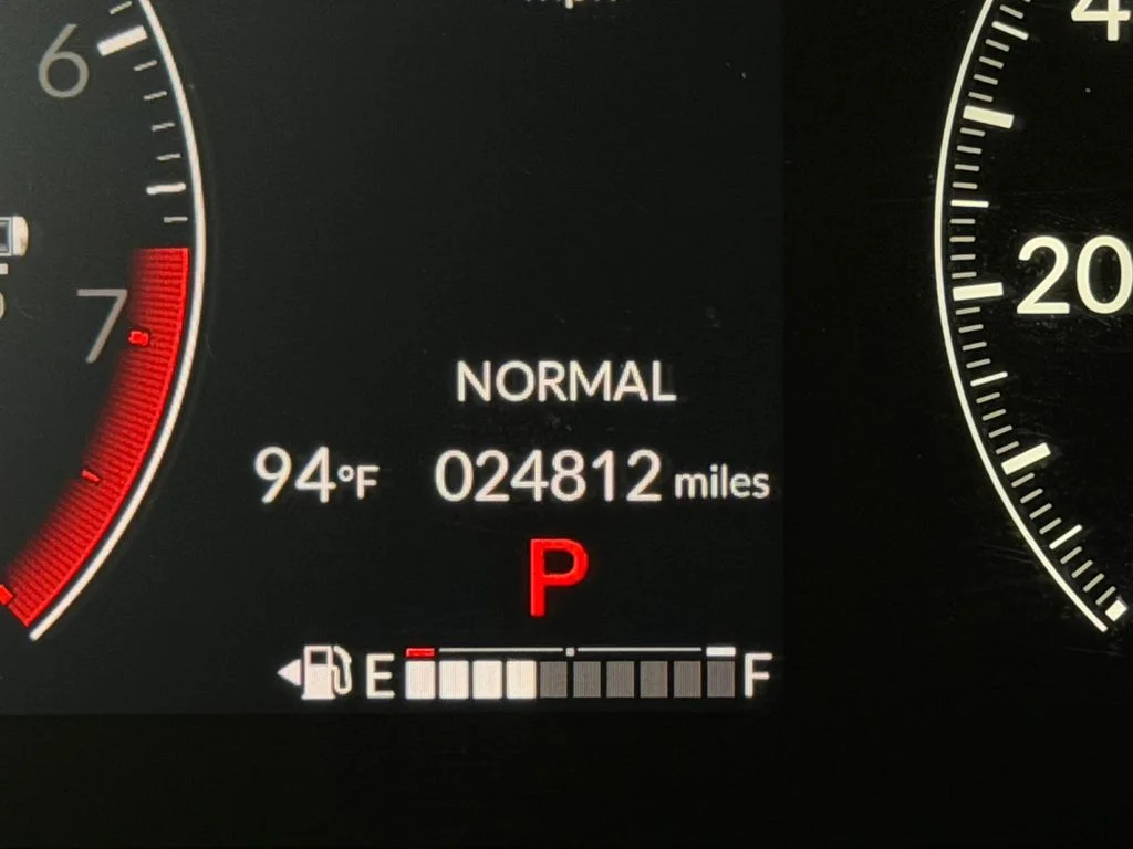 Used 2023  Honda LX image 19
