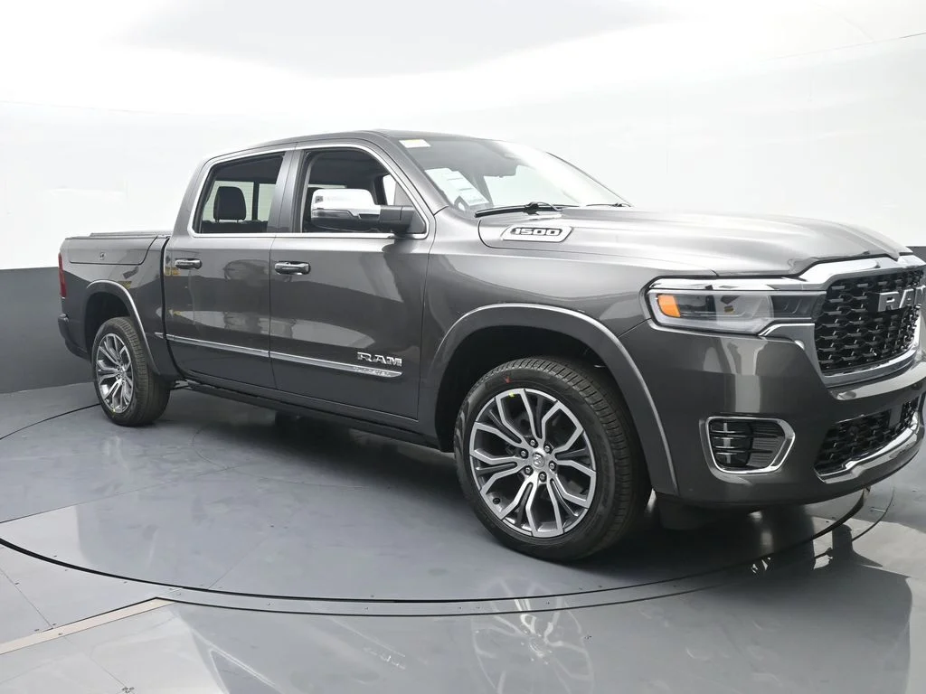 New 2026 Granite Crystal Metallic Clear-Coat Exterior Paint RAM Tungsten image 8
