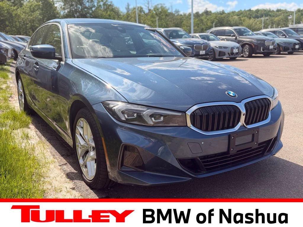 2025 BMW 3 Series 330i xDrive Sedan's photo