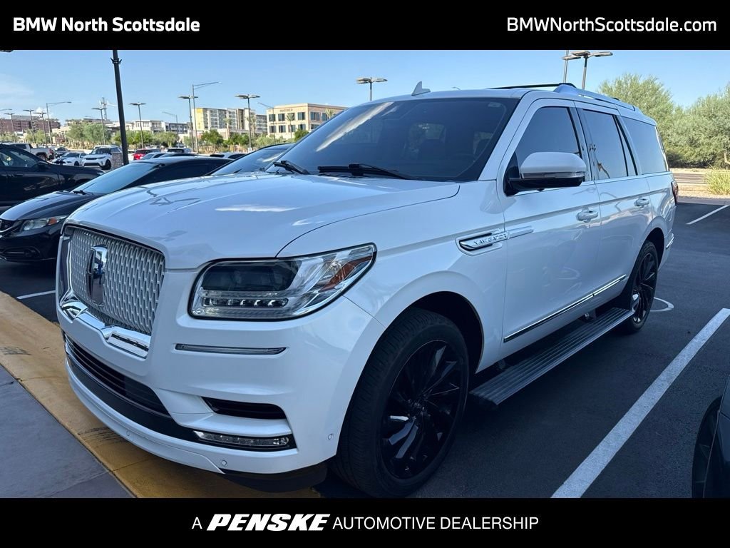 Used 2021 White Lincoln Reserve image 1