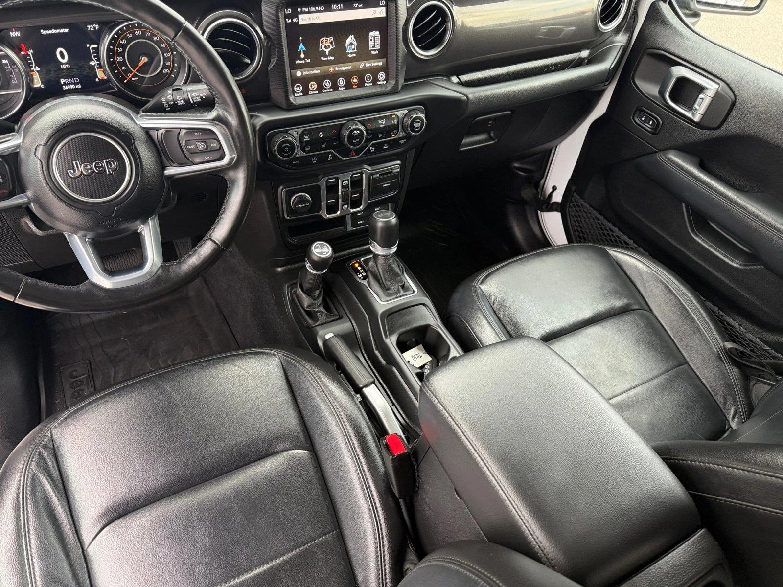 Used 2022 Bright White Clearcoat Jeep Unlimited Sahara Altitude image 16