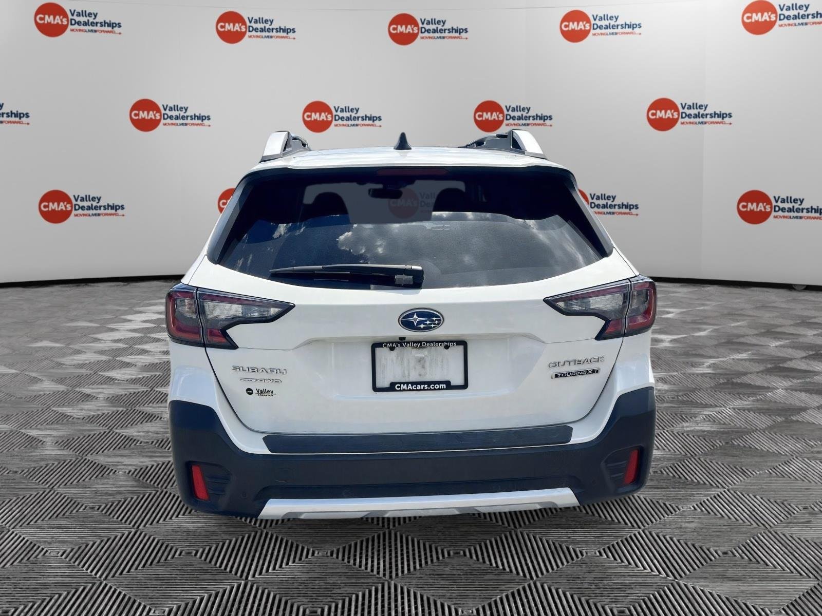 Used 2020 Crystal White Pearl Subaru Touring XT image 18