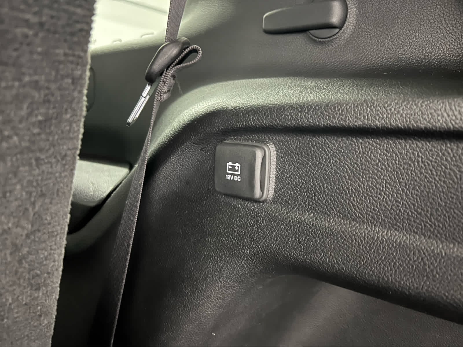 Used 2023 Bright White Clearcoat Jeep Laredo image 10