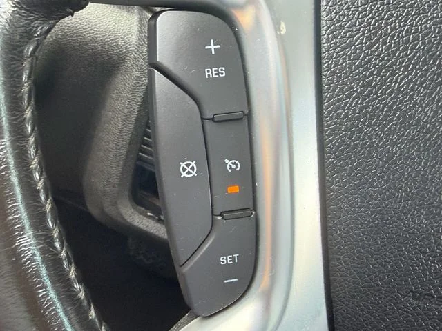 Used 2015 Gray Chevrolet LT image 26