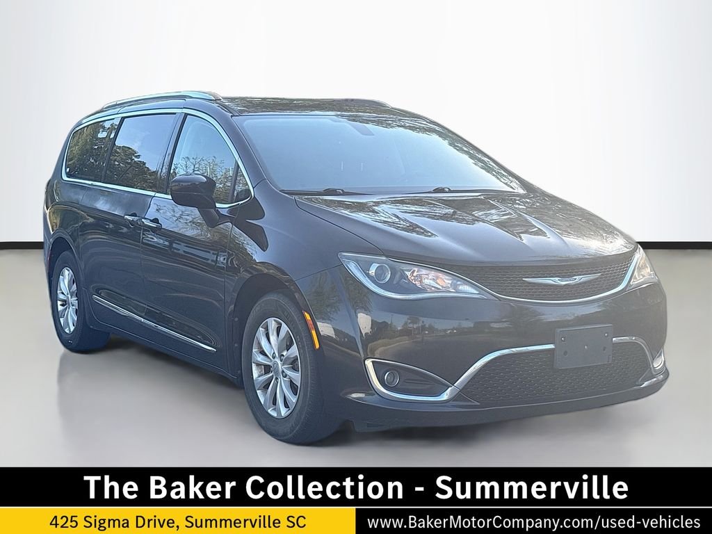 2019 Chrysler Pacifica Touring L
