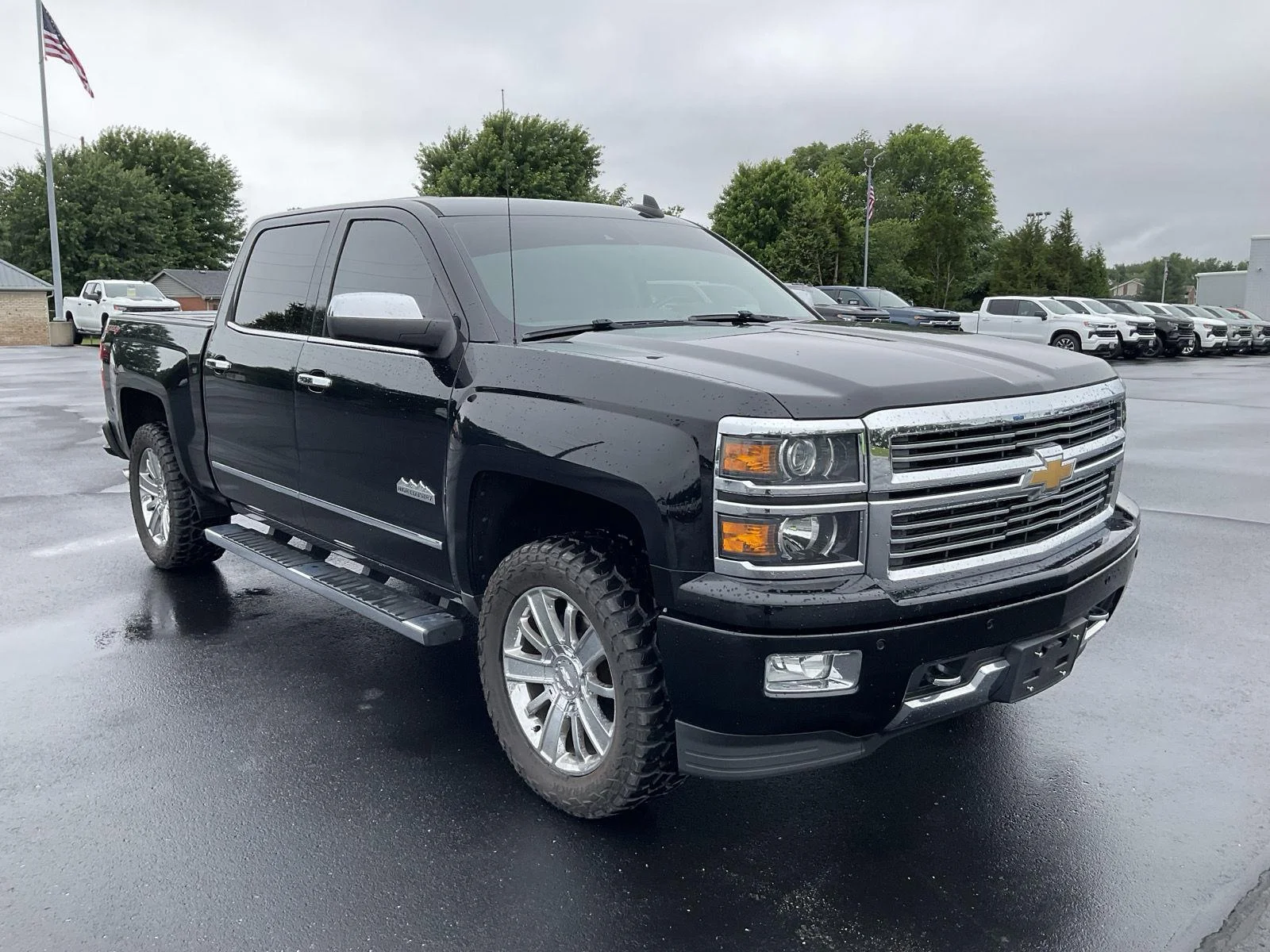 Used 2015 BLACK Chevrolet High Country image 3