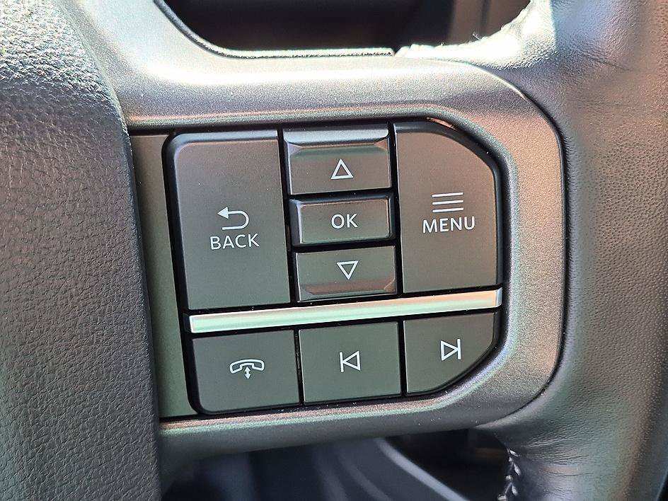 Used 2024 Gray Ford XL image 18