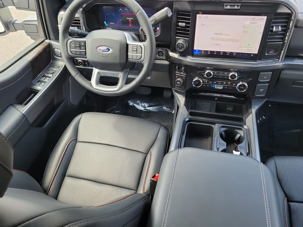 New 2026 Star White Metallic Tri-Coat Ford F-250® Lariat® image 10