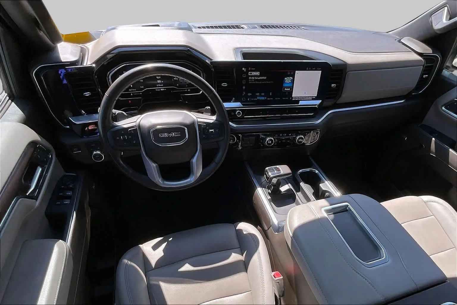 2022 GMC Sierra 1500 SLT - Photo 14