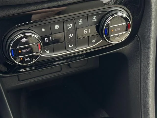 Used 2023 Gray Buick Select image 20