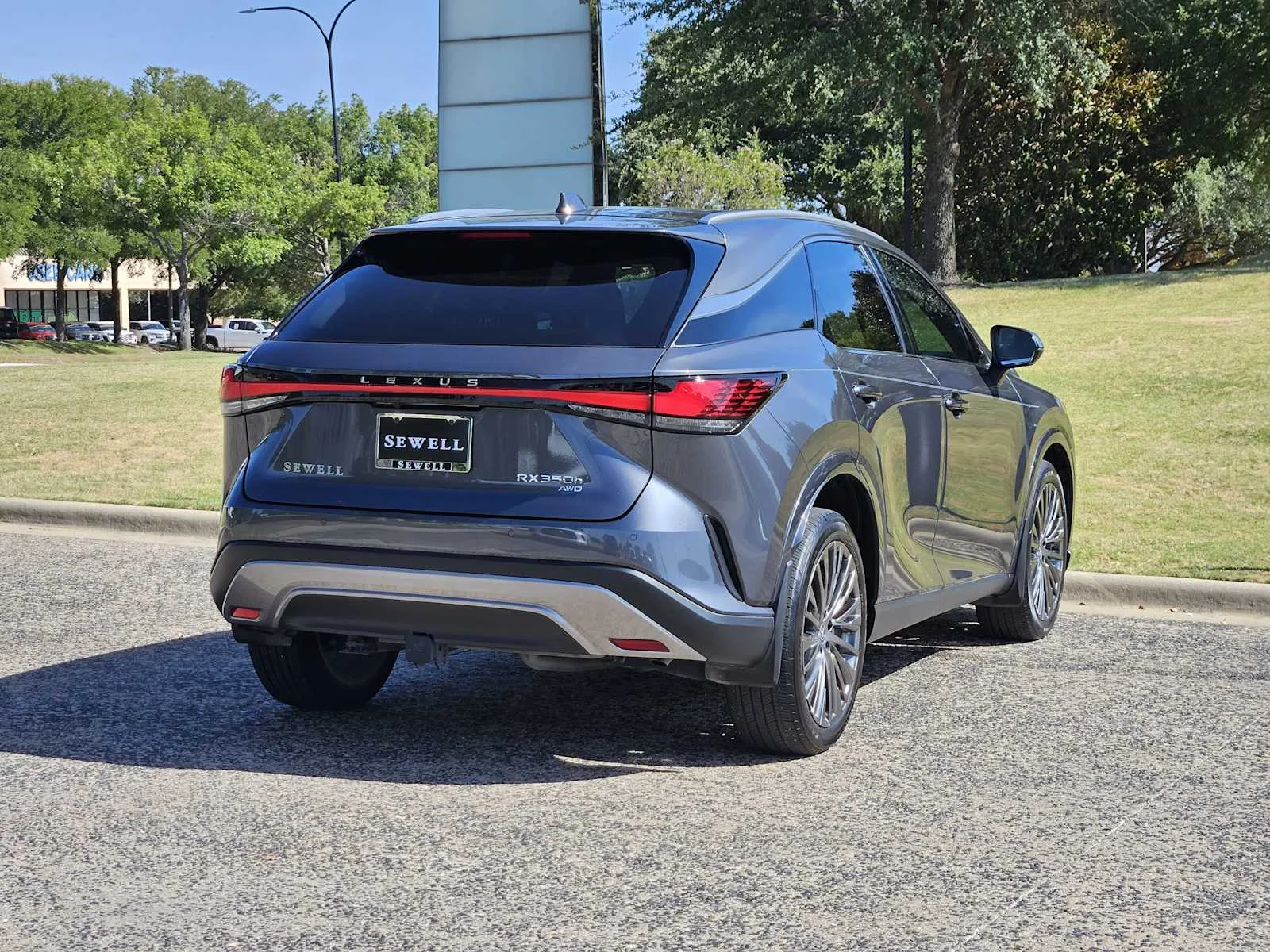 Certified Used 2024 CLOUDBURST GRAY Lexus Luxury image 4