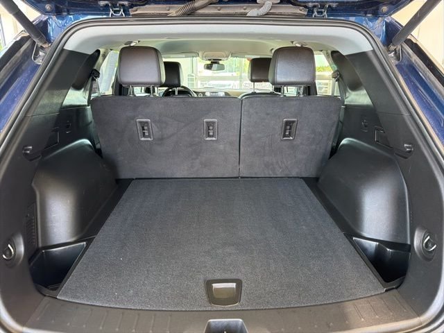 Used 2022 Blue Glow Metallic Chevrolet LT image 8