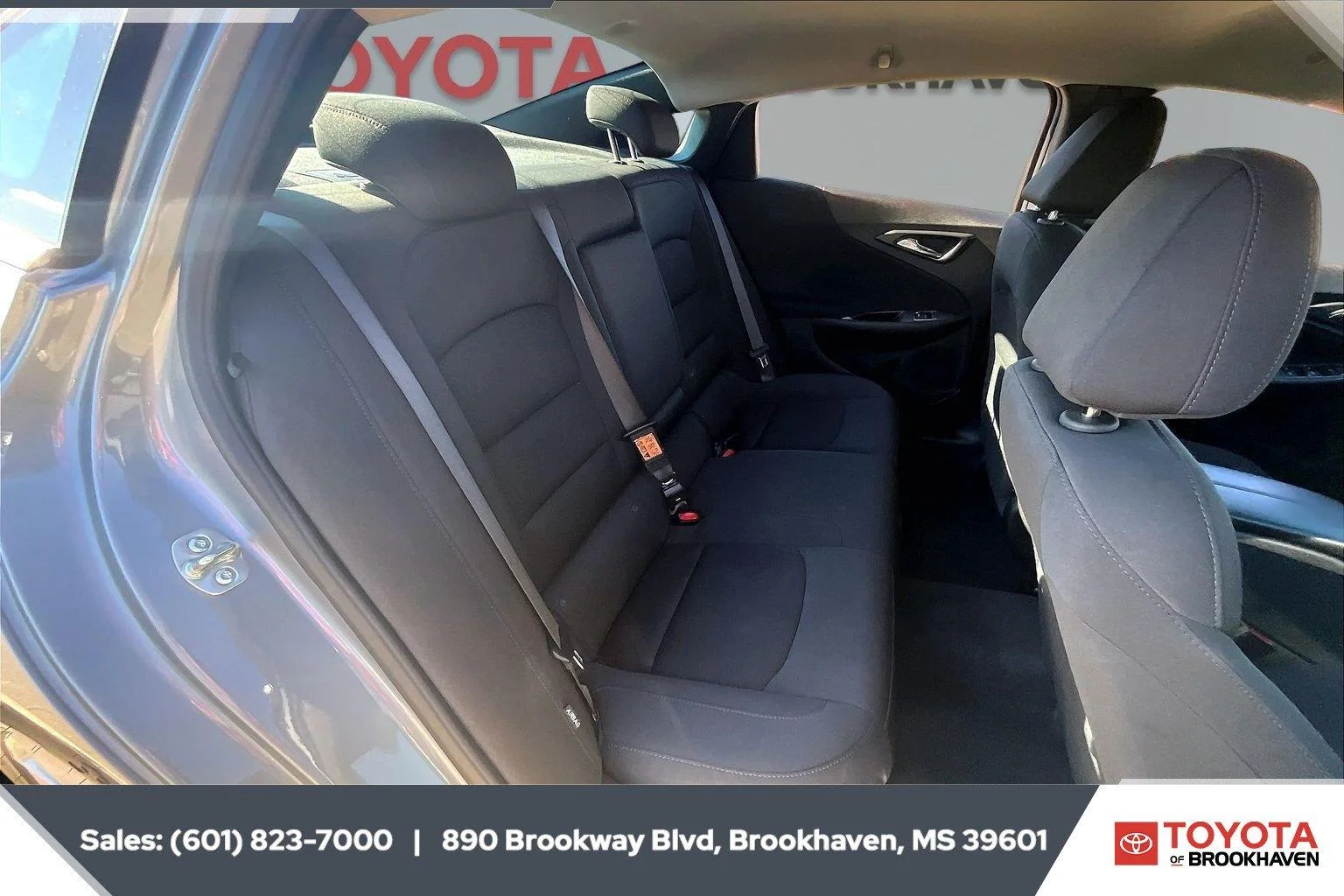 Used 2025 Sterling Gray Metallic Chevrolet LT image 20