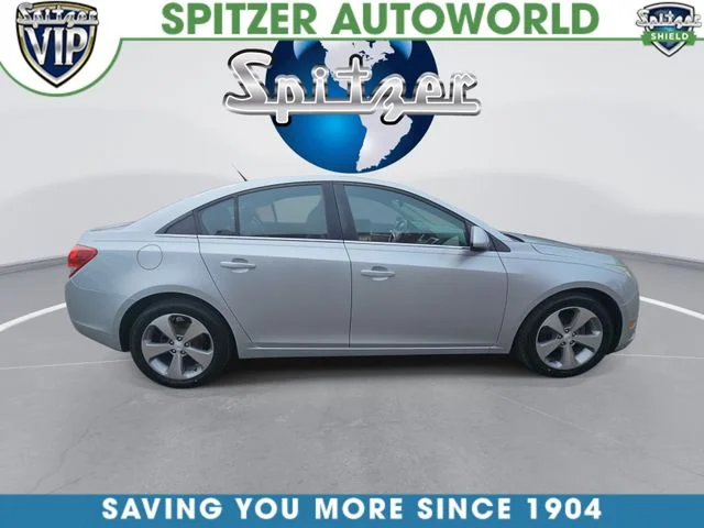 Used 2011 Silver Chevrolet 2LT image 1