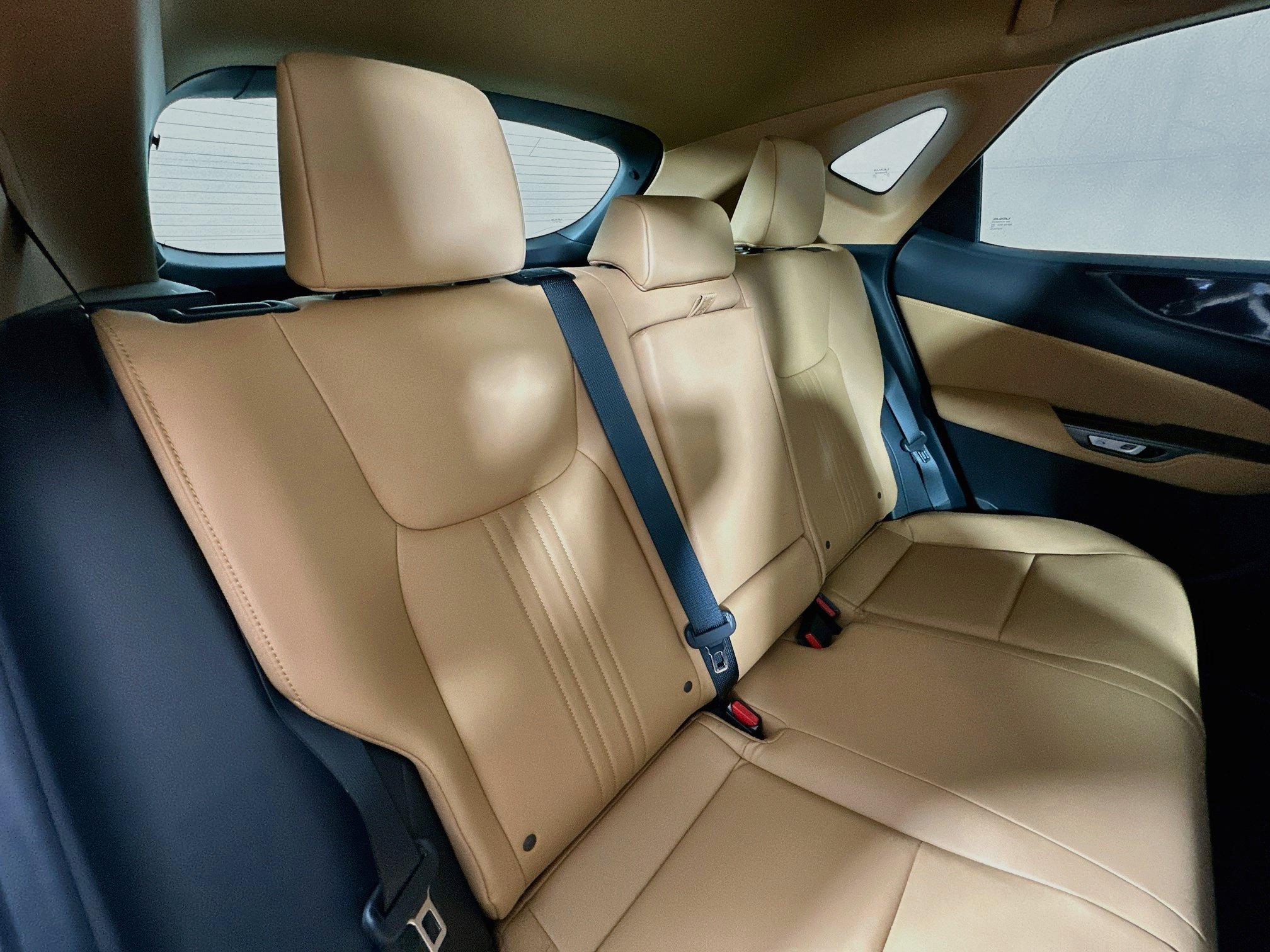 Certified Used 2024 White Pearl Lexus 350h image 25